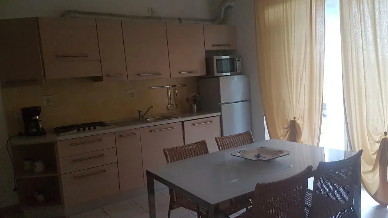 Girasole Apartment Lierna 0*,  Italy